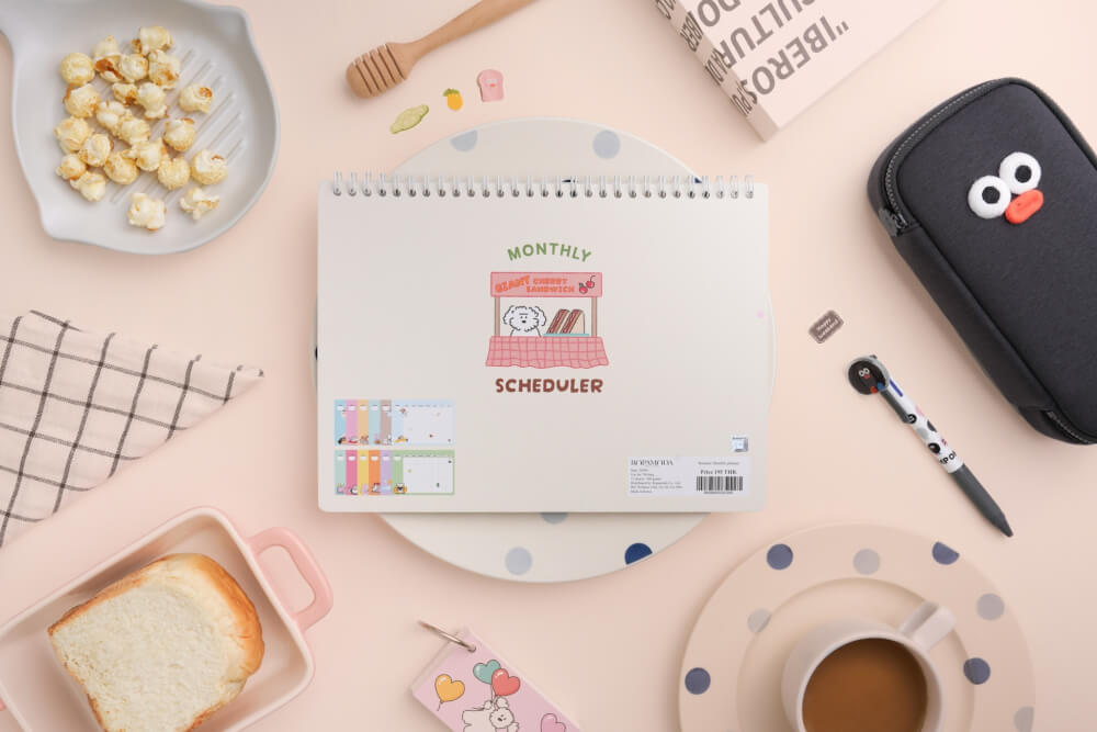 สมุดแพลนเนอร์ Ropamoda X Romane Monthly Planner สีครีม